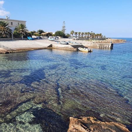 Casa Vacanza Tra Cielo E Mare Custonaci Kültér fotó
