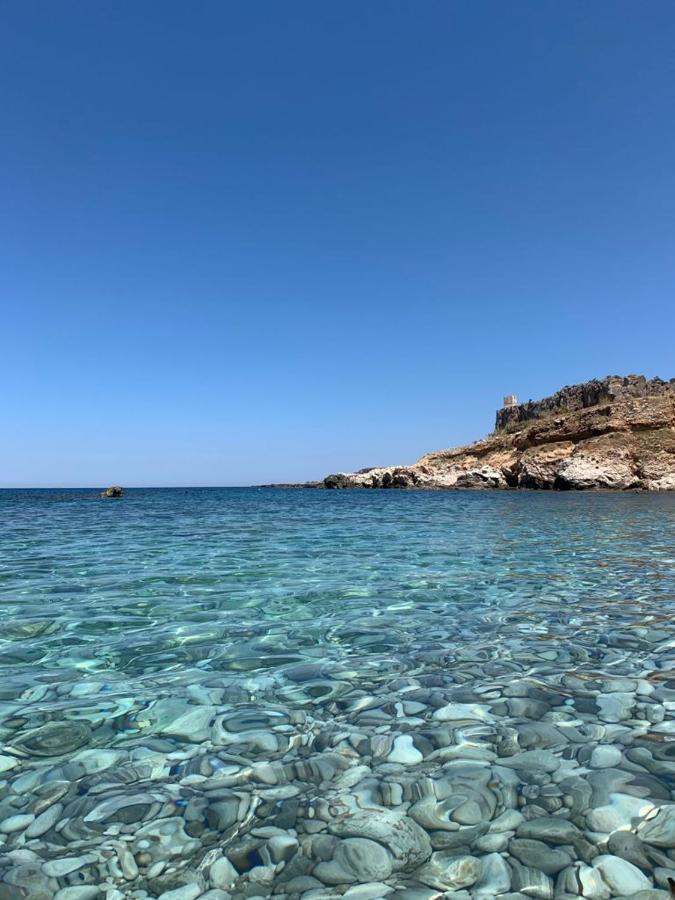 Casa Vacanza Tra Cielo E Mare Custonaci Kültér fotó